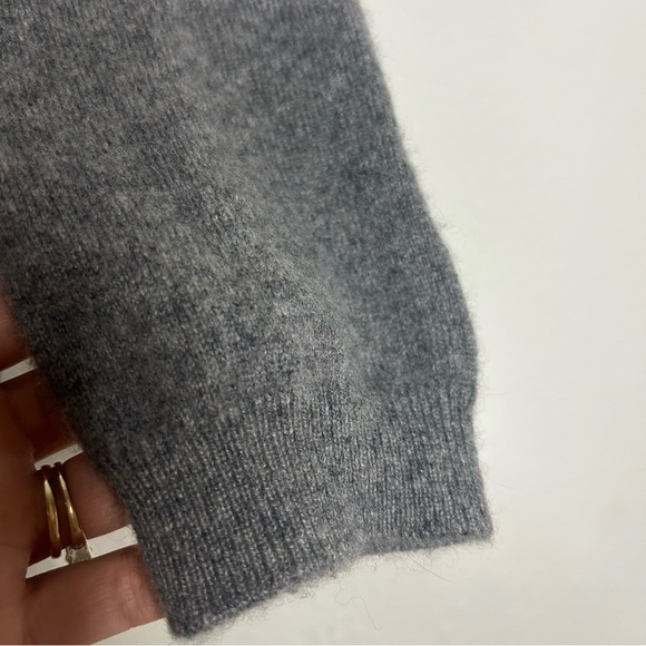 100% CASHMERE Sweater Grey Moda INTL size Small - Picture 4 of 8